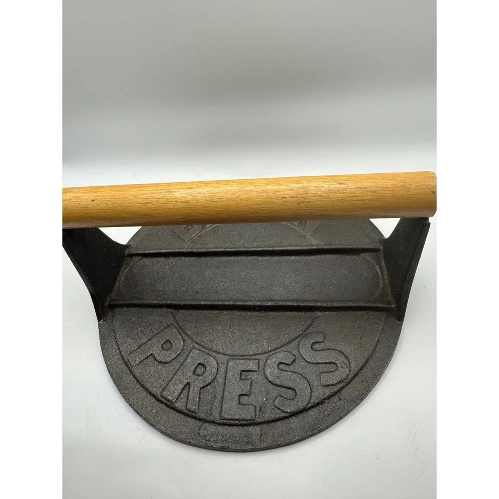 Vintage Cast Iron Bacon Press Pig Stars Embossed‎ Wood Handle Kitchen Tool